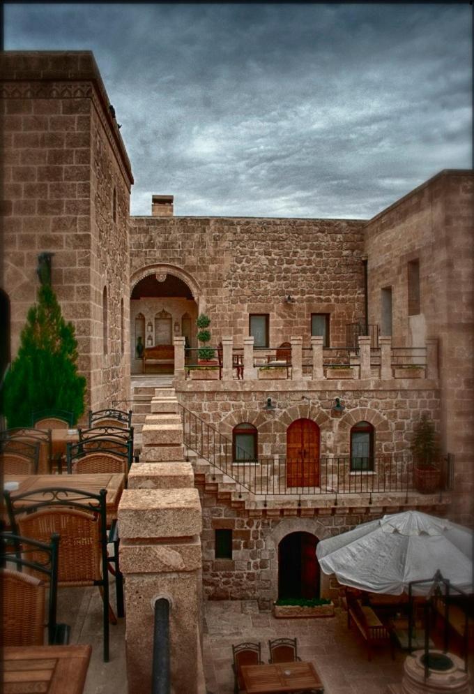 Kasr-I Nehroz Hotel Midyat Exterior foto